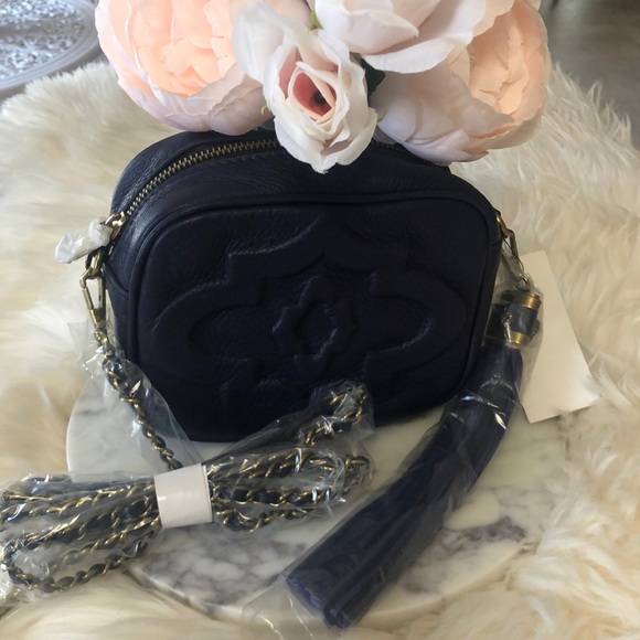 COPY - New Oryany Leather Camera  Crossbody Bag - Picture 2 of 10